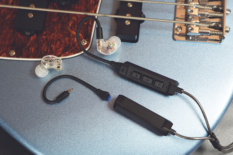 MEE audio BT3 最新のワイヤレス・テクノロジー